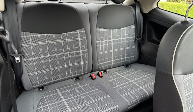 
								Fiat 500 1.2 Lounge 3dr full									