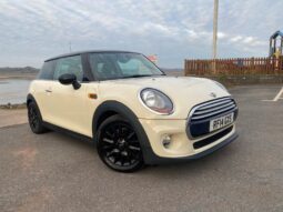 
										MINI Hatch 1.5 Cooper 3dr PEPPER PACK full									