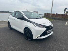 Toyota AYGO 1.0 VVT-i X-Play 5dr