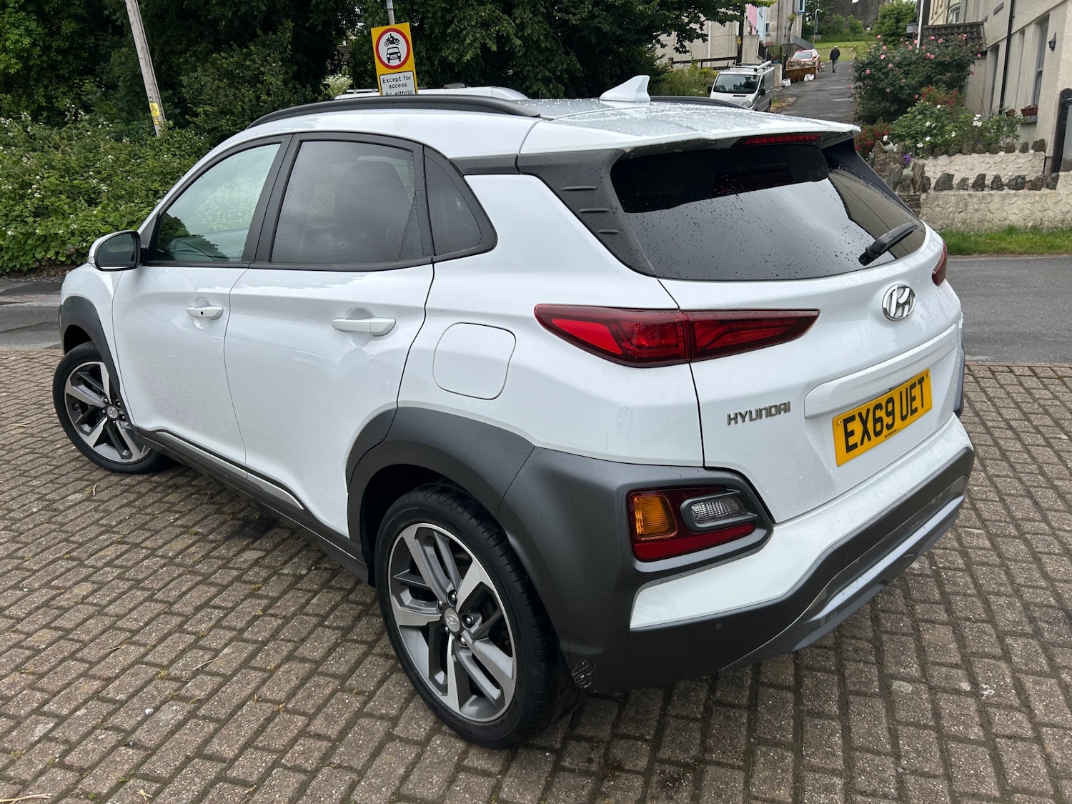 Hyundai KONA 1.0T GDi Blue Drive Premium 5dr