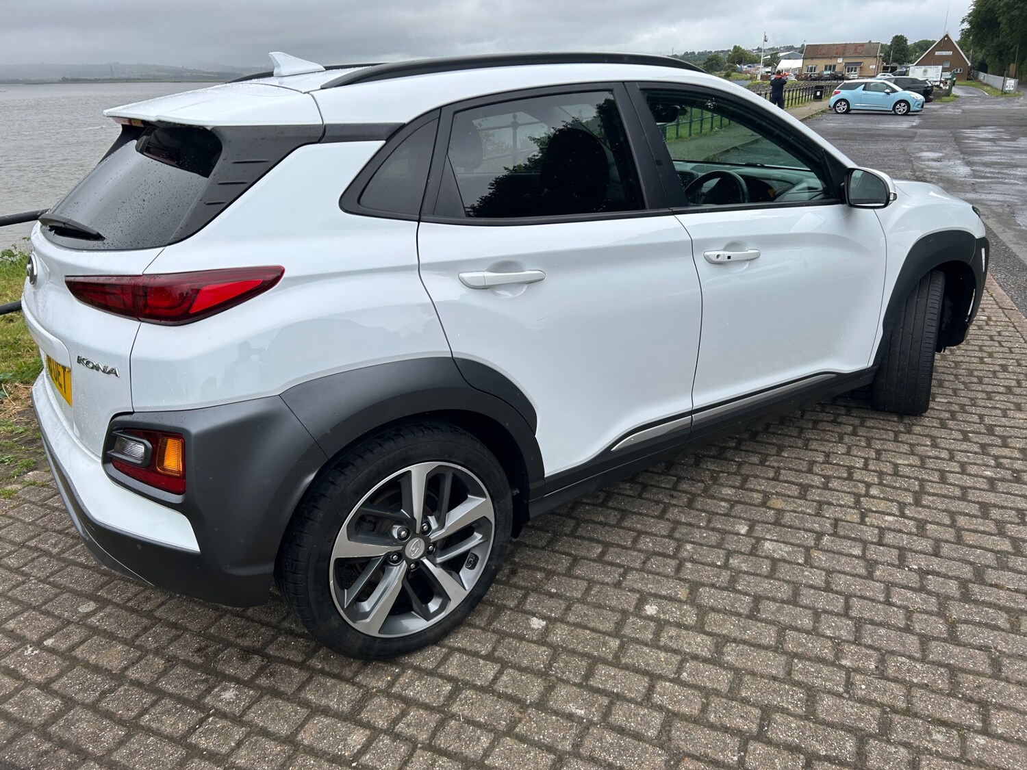 Hyundai KONA 1.0T GDi Blue Drive Premium 5dr