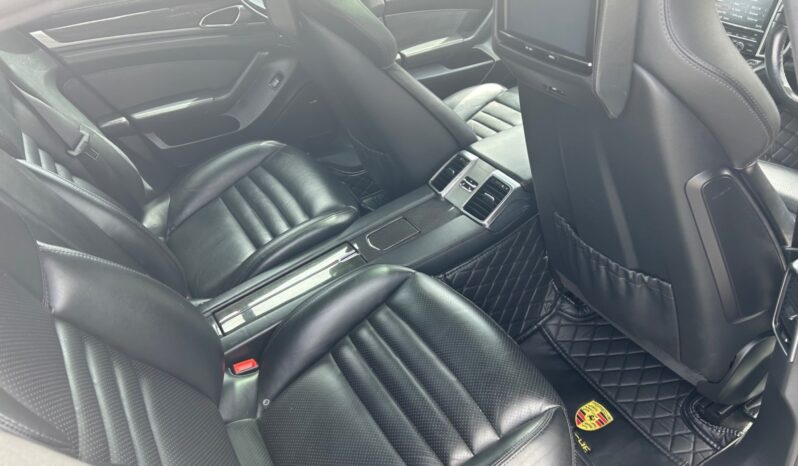 
								Porsche Panamera 4.8 V8 Turbo 4dr PDK full									
