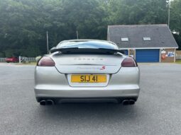 
										Porsche Panamera 4.8 V8 Turbo 4dr PDK full									