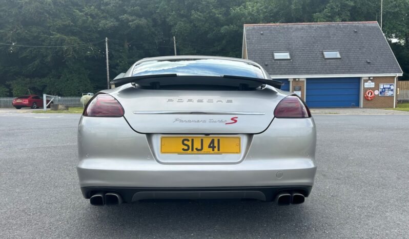 
								Porsche Panamera 4.8 V8 Turbo 4dr PDK full									