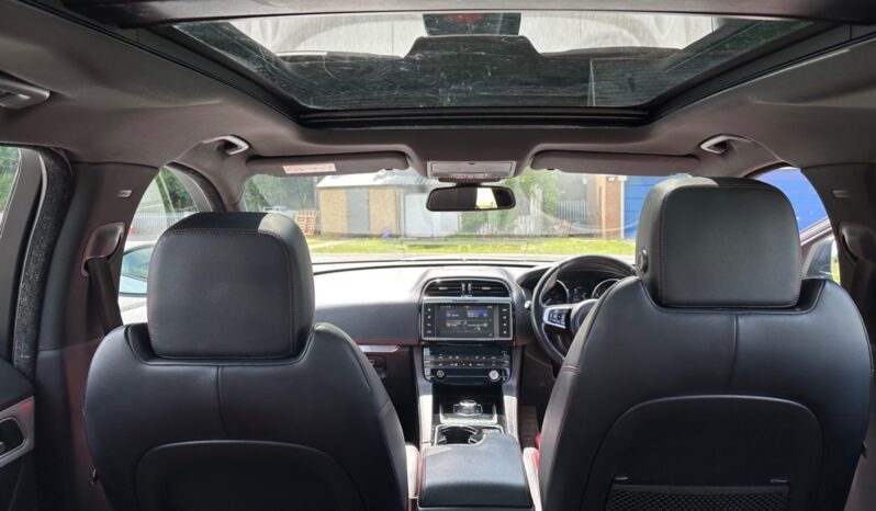 
								Jaguar F-Pace 2.0d R-Sport 5dr Auto AWD full									