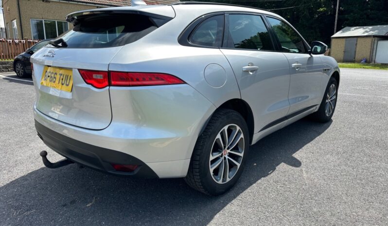 
								Jaguar F-Pace 2.0d R-Sport 5dr Auto AWD full									