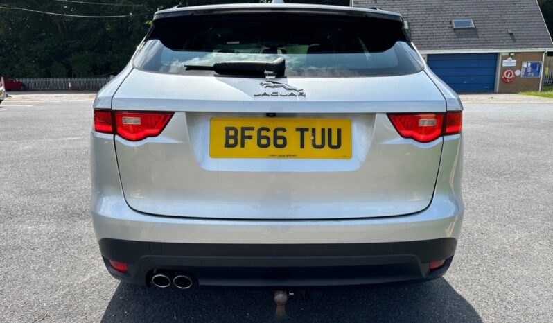 
								Jaguar F-Pace 2.0d R-Sport 5dr Auto AWD full									
