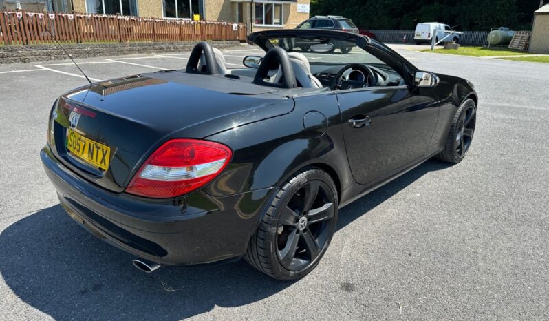 
								Mercedes-Benz SLK SLK 350 2dr Tip Auto full									