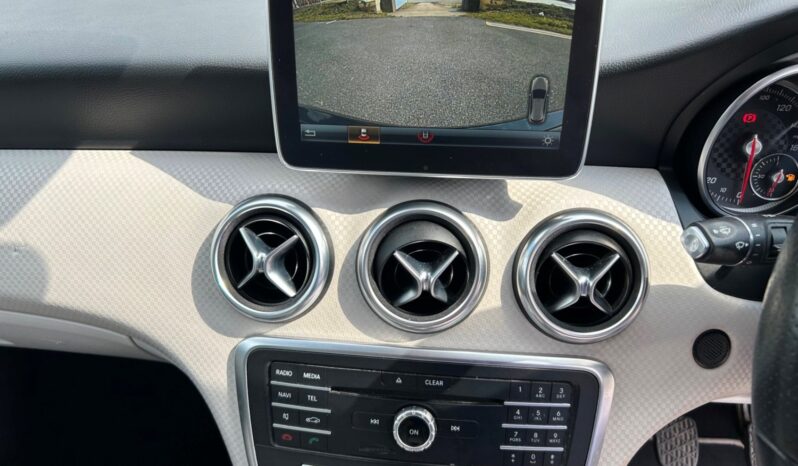 
								Mercedes-Benz A-Class A180d Sport Premium 5dr full									