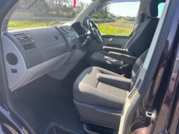
										Volkswagen Transporter 2.0 TDI 140PS Highline Kombi Van full									