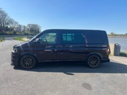 
										Volkswagen Transporter 2.0 TDI 140PS Highline Kombi Van full									