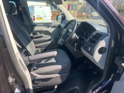 
										Volkswagen Transporter 2.0 TDI 140PS Highline Kombi Van full									