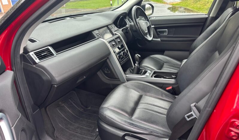 
								Land Rover Discovery Sport 2.0 TD4 SE Tech 5dr [5 Seat] full									