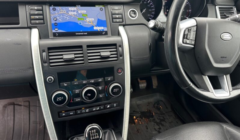 
								Land Rover Discovery Sport 2.0 TD4 SE Tech 5dr [5 Seat] full									