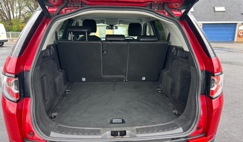 
								Land Rover Discovery Sport 2.0 TD4 SE Tech 5dr [5 Seat] full									