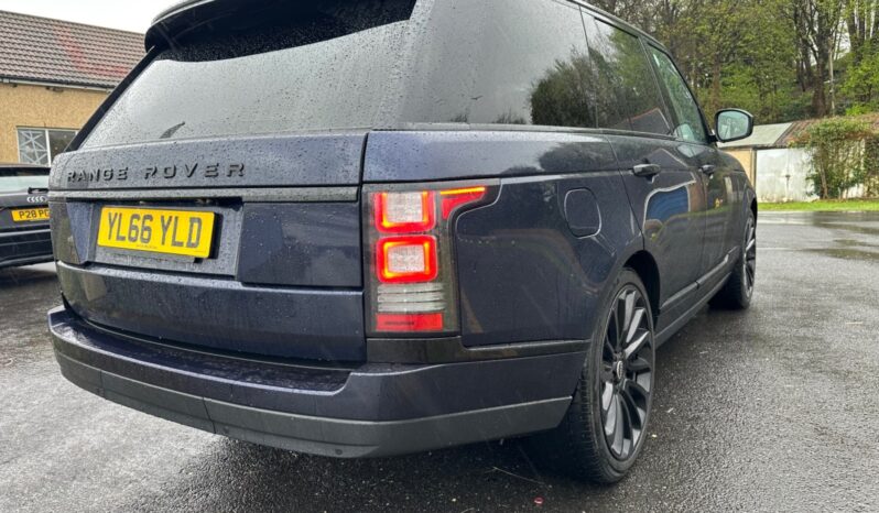 
								Land Rover Range Rover 3.0 TDV6 Vogue 4dr Auto full									