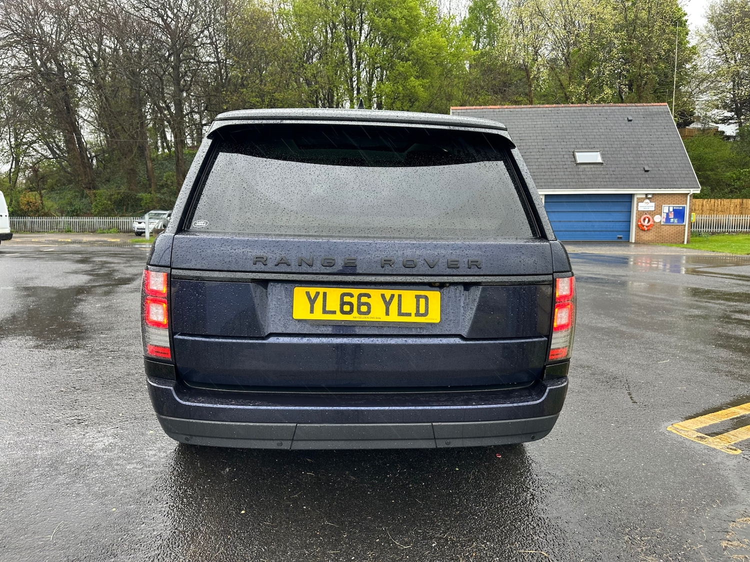 Land Rover Range Rover 3.0 TDV6 Vogue 4dr Auto