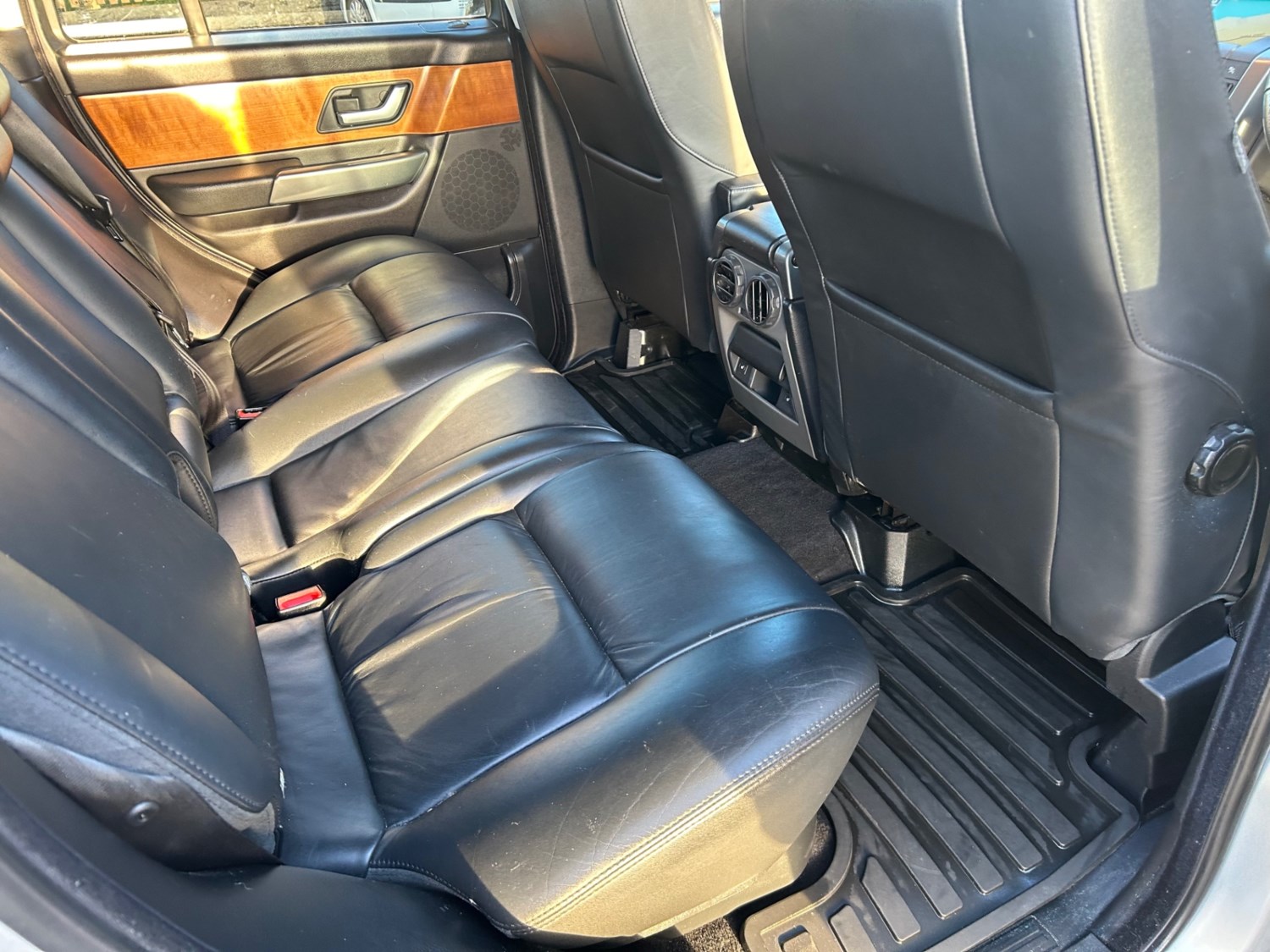 Land Rover Range Rover Sport 2.7 TDV6 HSE 5dr Auto