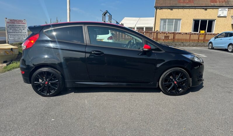 
								Ford Fiesta 1.0 EcoBoost 140 Zetec S Black 3dr full									
