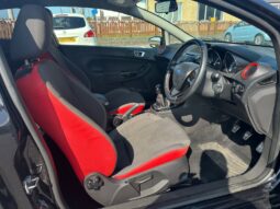 
										Ford Fiesta 1.0 EcoBoost 140 Zetec S Black 3dr full									