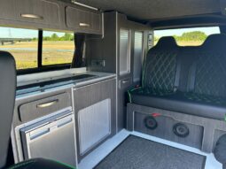 
										Volkswagen Transporter 2.0 TDI BMT 102 Camper Full conversion full									