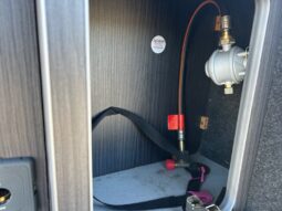 
										Volkswagen Transporter 2.0 TDI BMT 102 Camper Full conversion full									