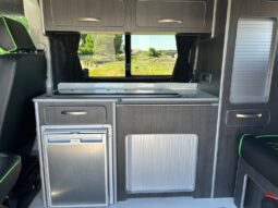 
										Volkswagen Transporter 2.0 TDI BMT 102 Camper Full conversion full									