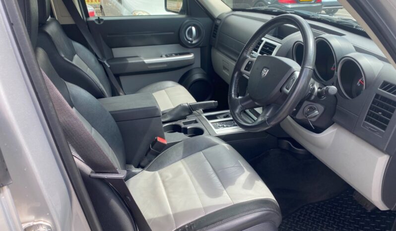 
								Dodge Nitro 2.8 CRD SXT 5dr Auto full									