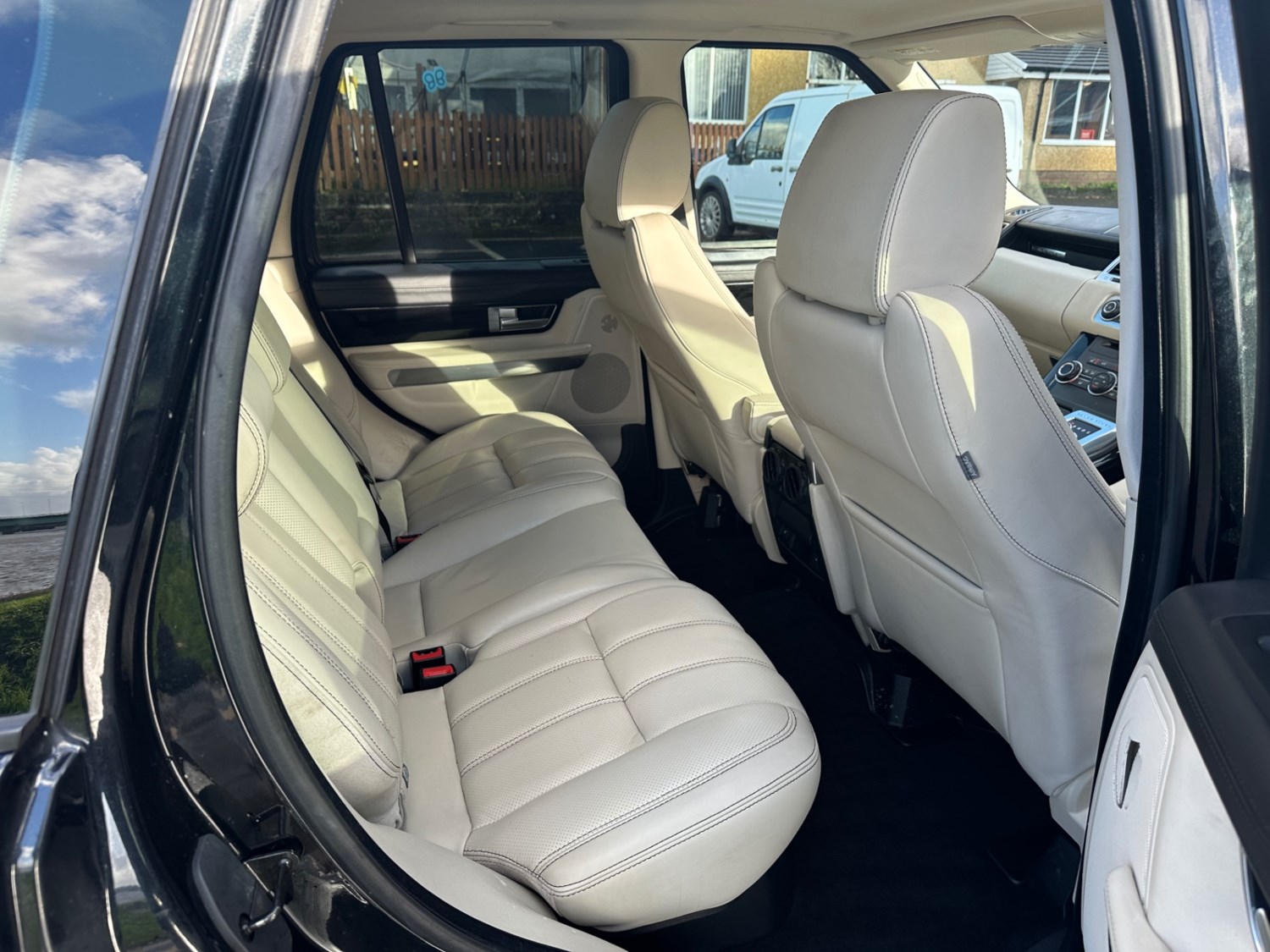 Land Rover Range Rover Sport 3.0 SDV6 HSE 5dr Auto