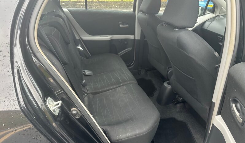 
								Toyota Yaris 1.4 D-4D TR 5dr full									