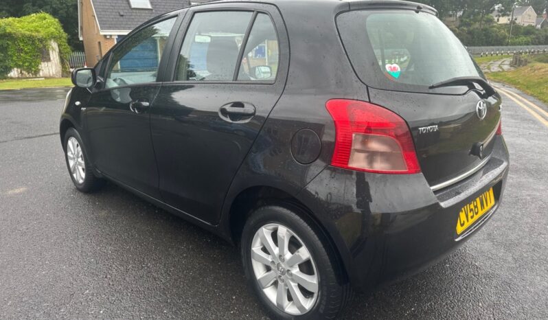 
								Toyota Yaris 1.4 D-4D TR 5dr full									