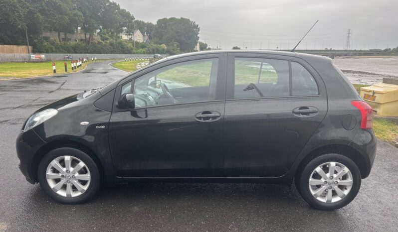
								Toyota Yaris 1.4 D-4D TR 5dr full									