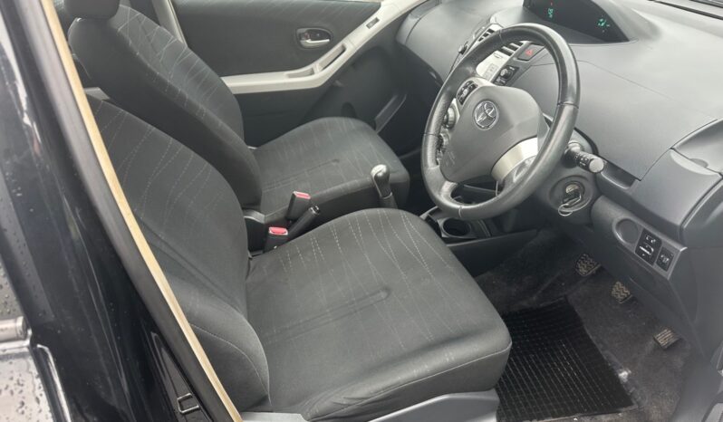 
								Toyota Yaris 1.4 D-4D TR 5dr full									