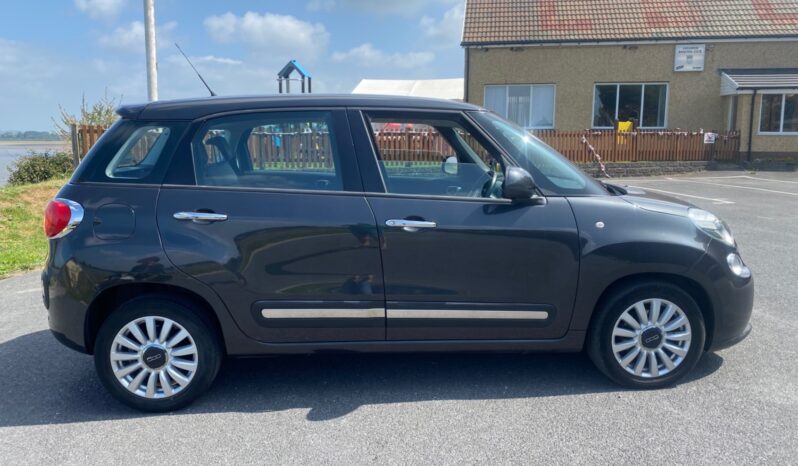 
								Fiat 500L 1.3 Multijet 85 Pop Star 5dr Dualogic full									