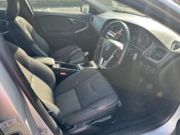 
										Volvo V40 D2 Cross Country SE 5dr full									