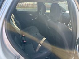 
										Volvo V40 D2 Cross Country SE 5dr full									