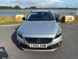
										Volvo V40 D2 Cross Country SE 5dr full									
