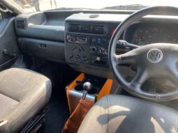 
										Volkswagen Transporter Window Van 25 Turbo full									