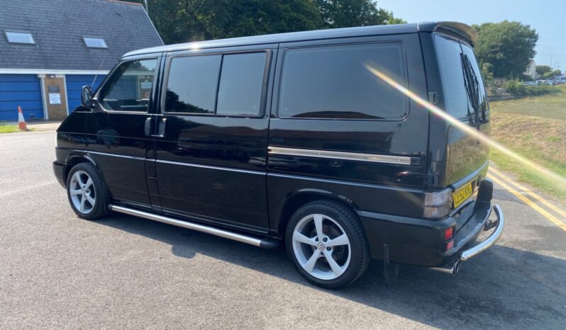 
								Volkswagen Transporter Window Van 25 Turbo full									