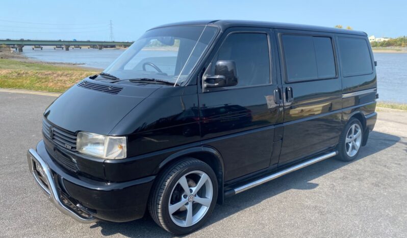 
								Volkswagen Transporter Window Van 25 Turbo full									