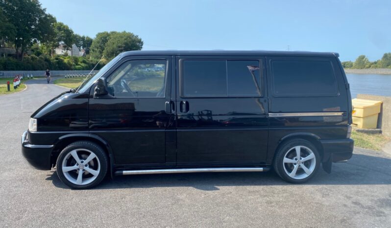 
								Volkswagen Transporter Window Van 25 Turbo full									