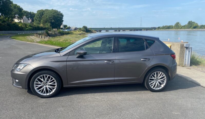 
								SEAT Leon 1.2 TSI SE Dynamic Technology 5dr full									