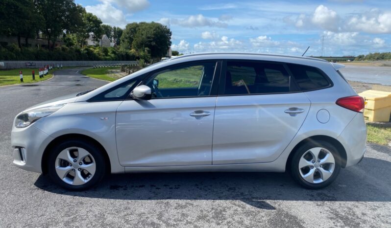 
								Kia Carens 1.6 GDi SR7 5dr full									