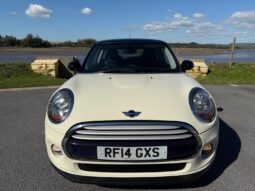 
										MINI Hatch 1.5 Cooper 3dr full									