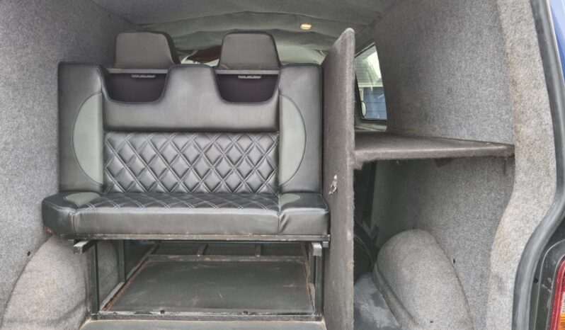 
								Volkswagen Transporter 2.5TDI PD 130PS Van day van full									