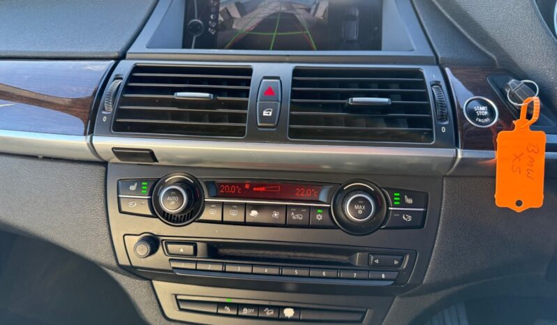 
								BMW X5 xDrive30d M Sport 5dr Auto full									