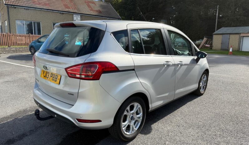 
								Ford B-MAX 1.5 TDCi Zetec 5dr full									