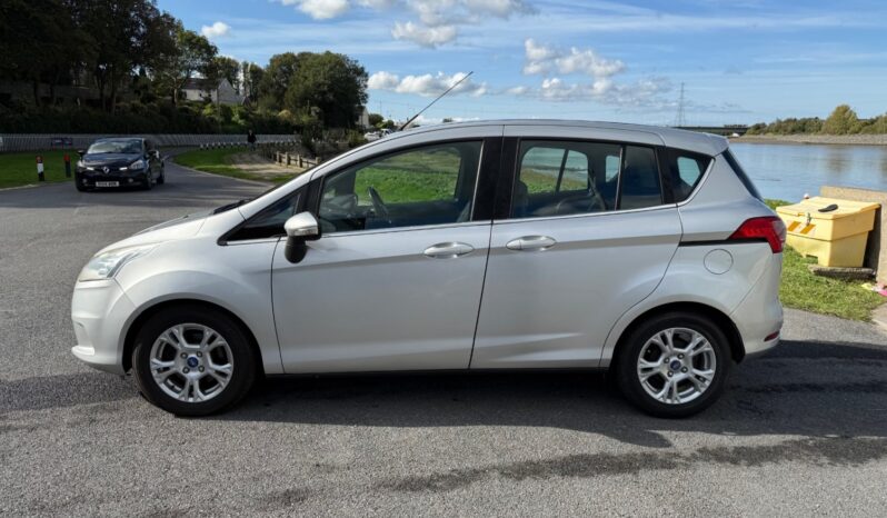 
								Ford B-MAX 1.5 TDCi Zetec 5dr full									