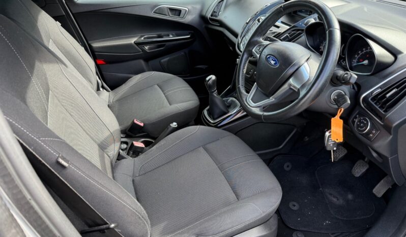 
								Ford B-MAX 1.5 TDCi Zetec 5dr full									