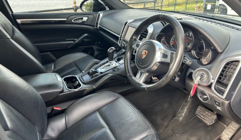 
								Porsche Cayenne Platinum Edition Diesel 5dr Tiptronic S full									